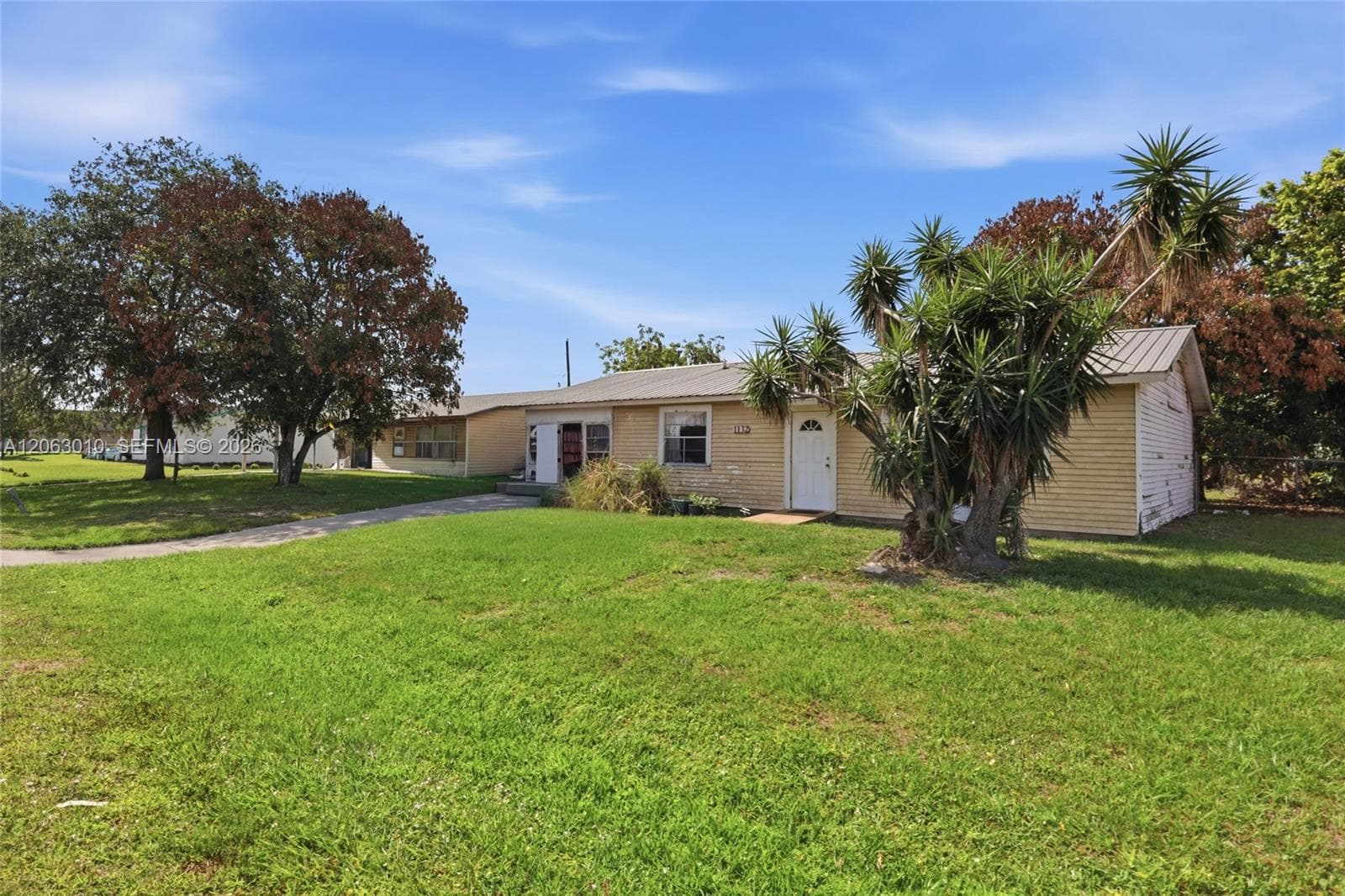 1132 Mississippi, Clewiston, FL 33440 photo 3