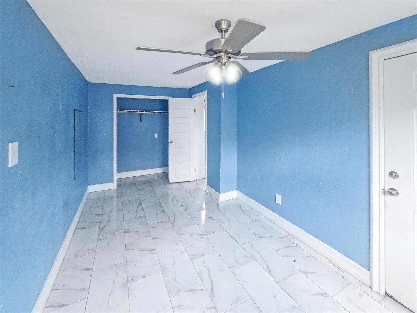 715 N 10TH Street, Fort Pierce, FL 34950 photo 5