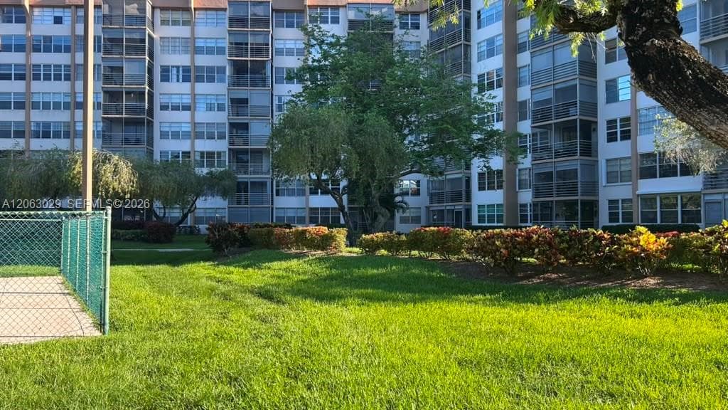 1300 Saint Charles Pl # 202, Pembroke Pines, FL 33026 photo 2