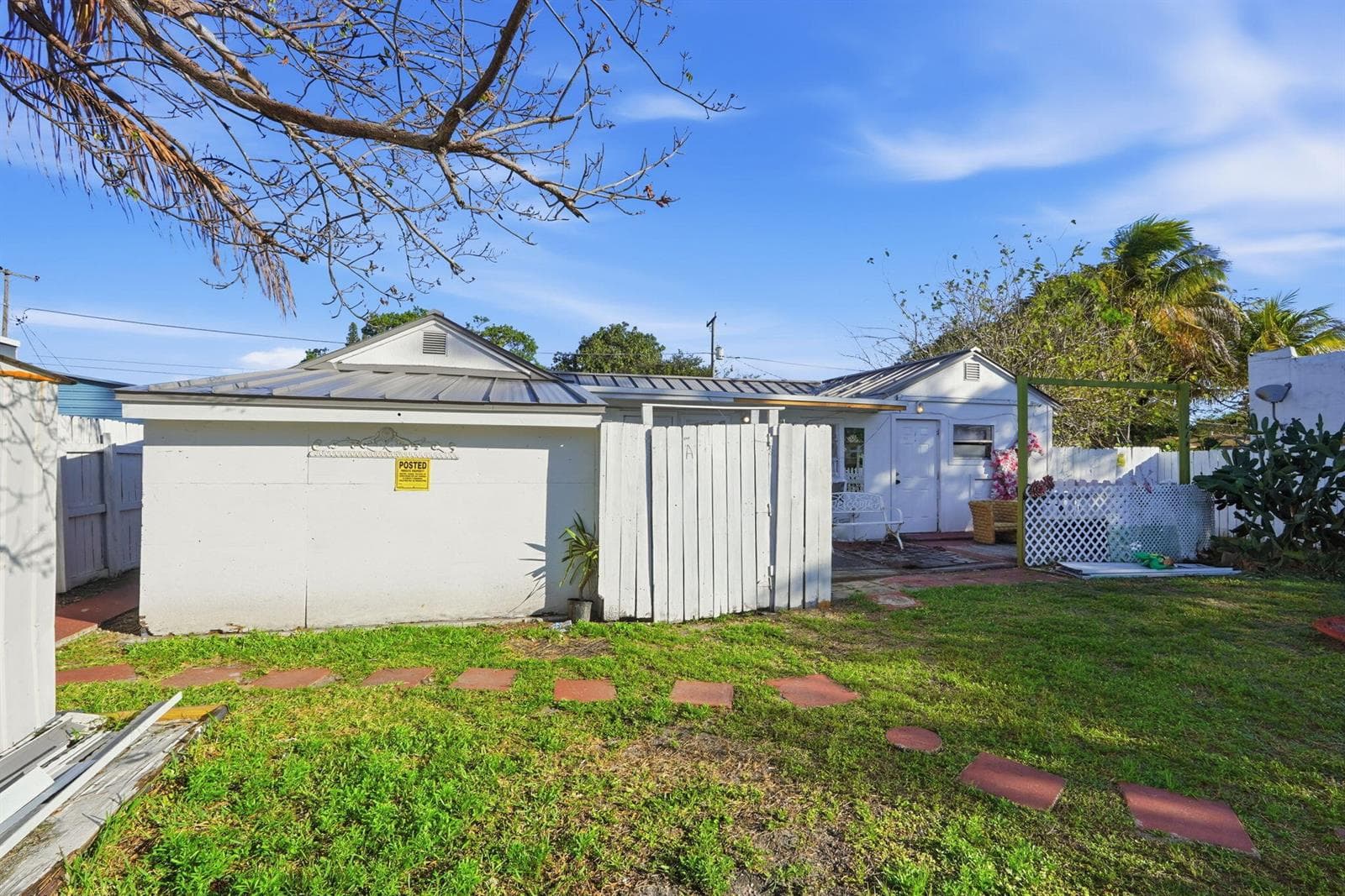 230 SW 14th Street, Dania Beach, FL 33004 photo 3