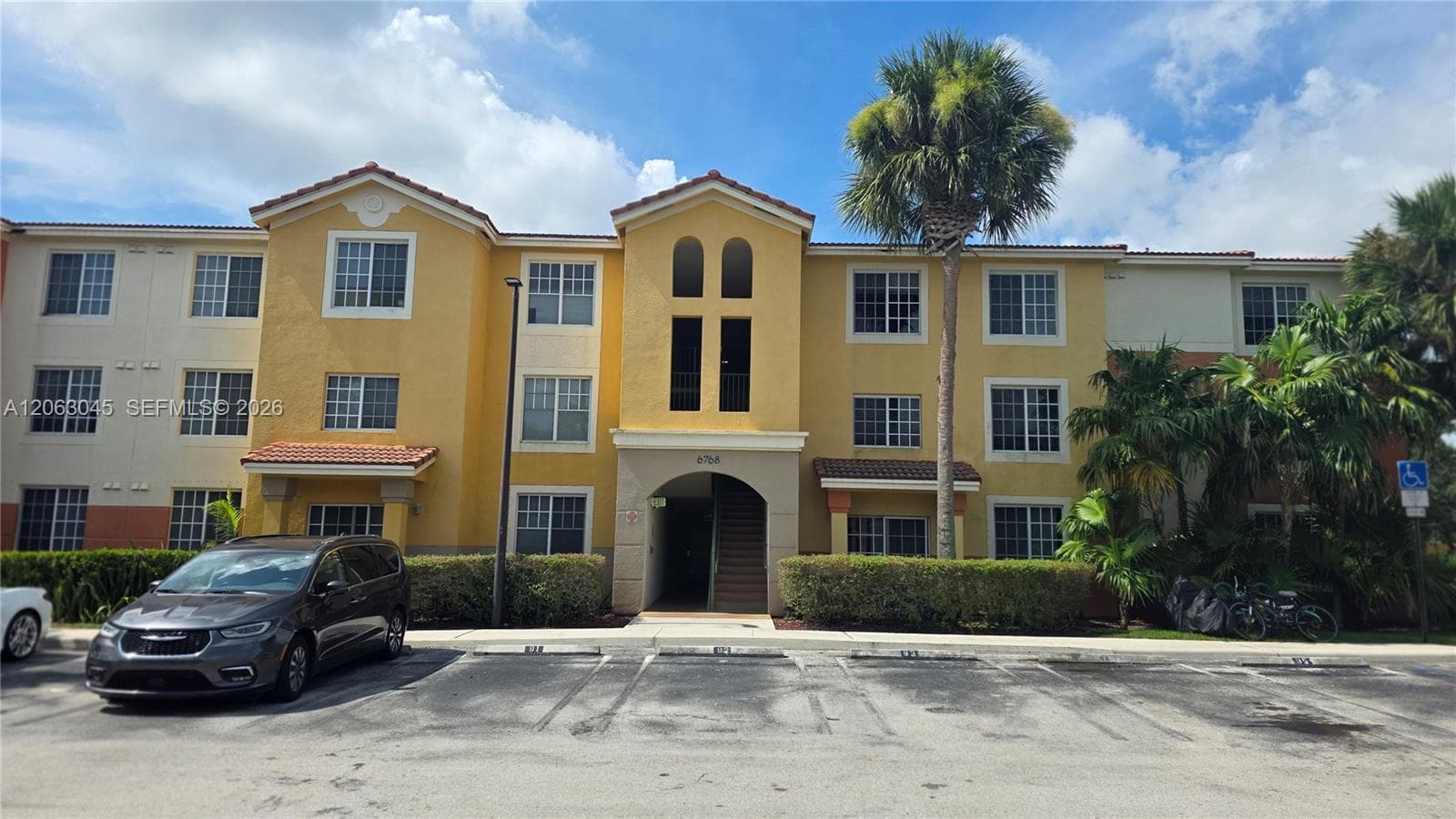 6768 Heritage Grande # 208, Boynton Beach, FL 33437 photo 2
