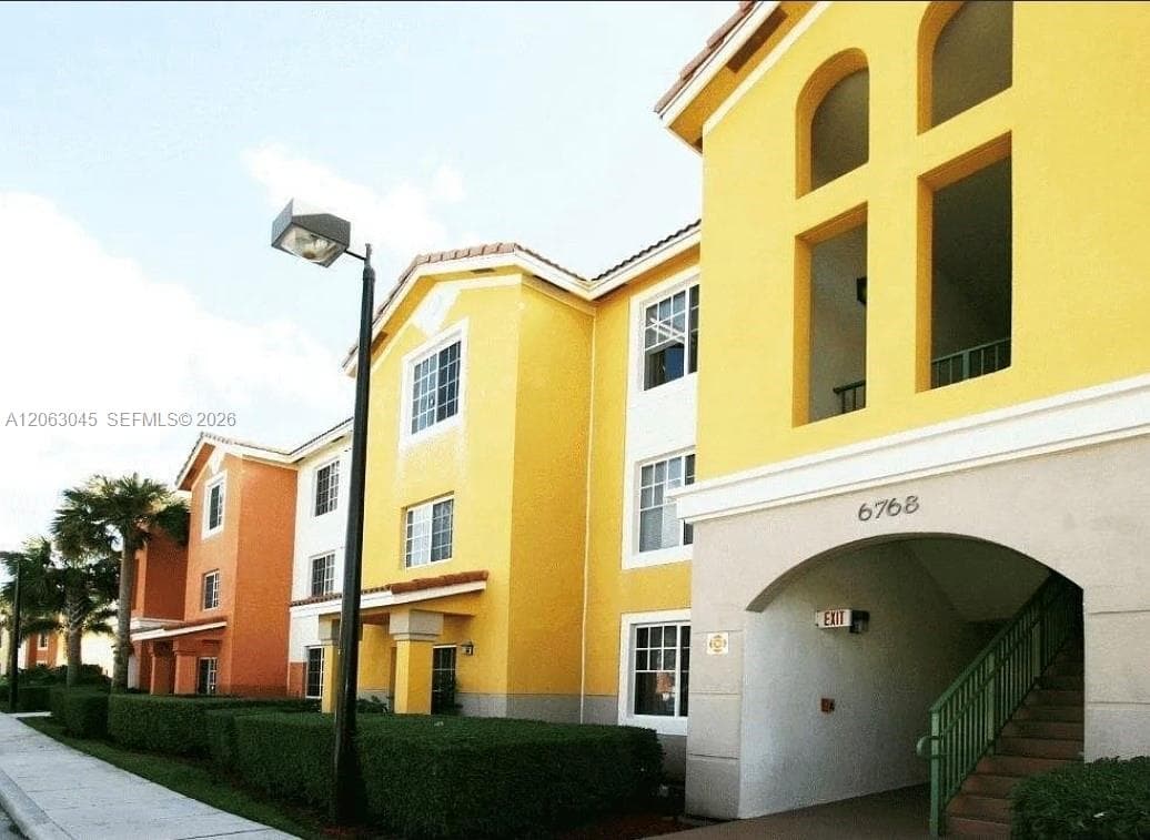 6768 Heritage Grande # 208, Boynton Beach, FL 33437 photo 3