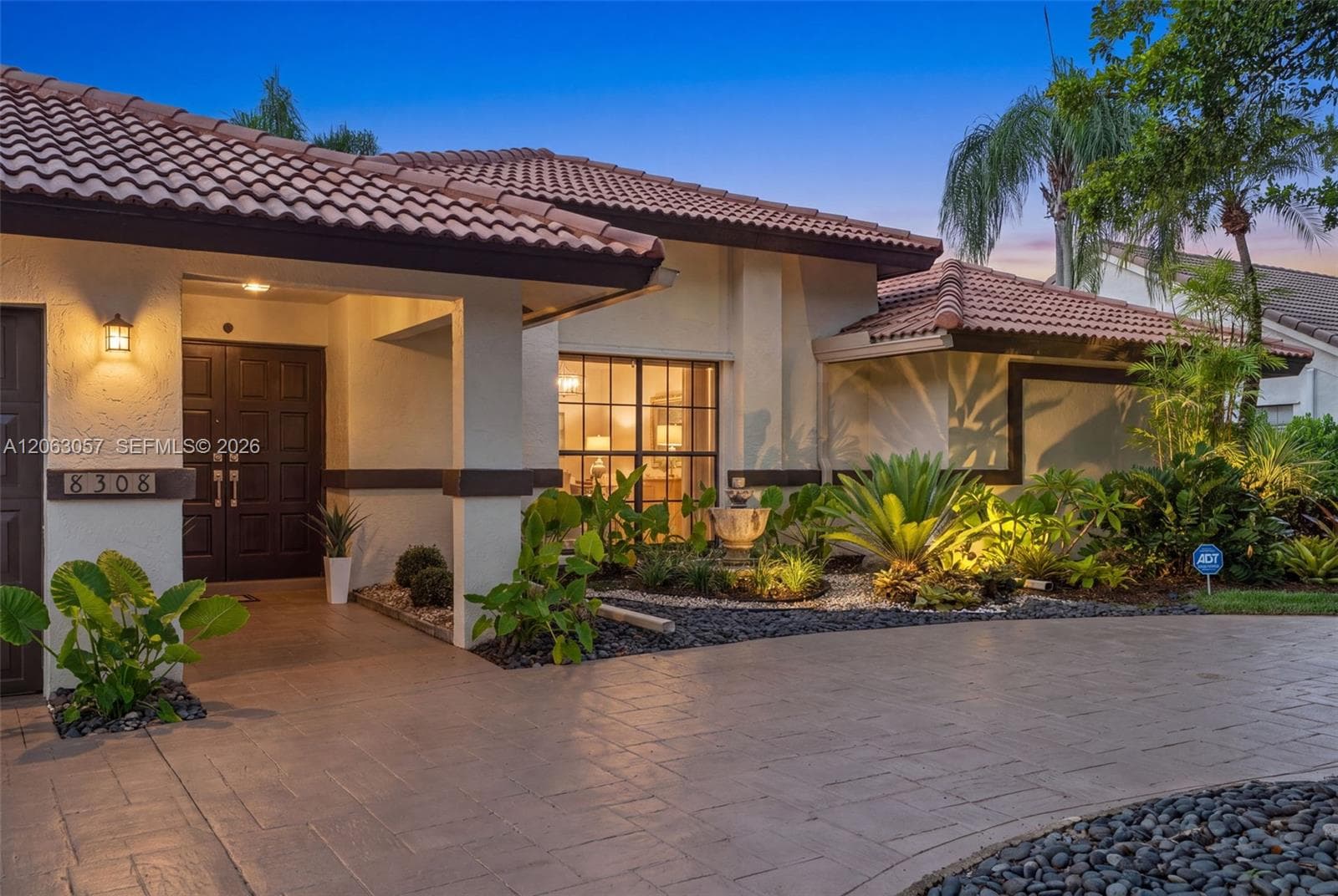 8308 NW 74th St, Tamarac, FL 33321