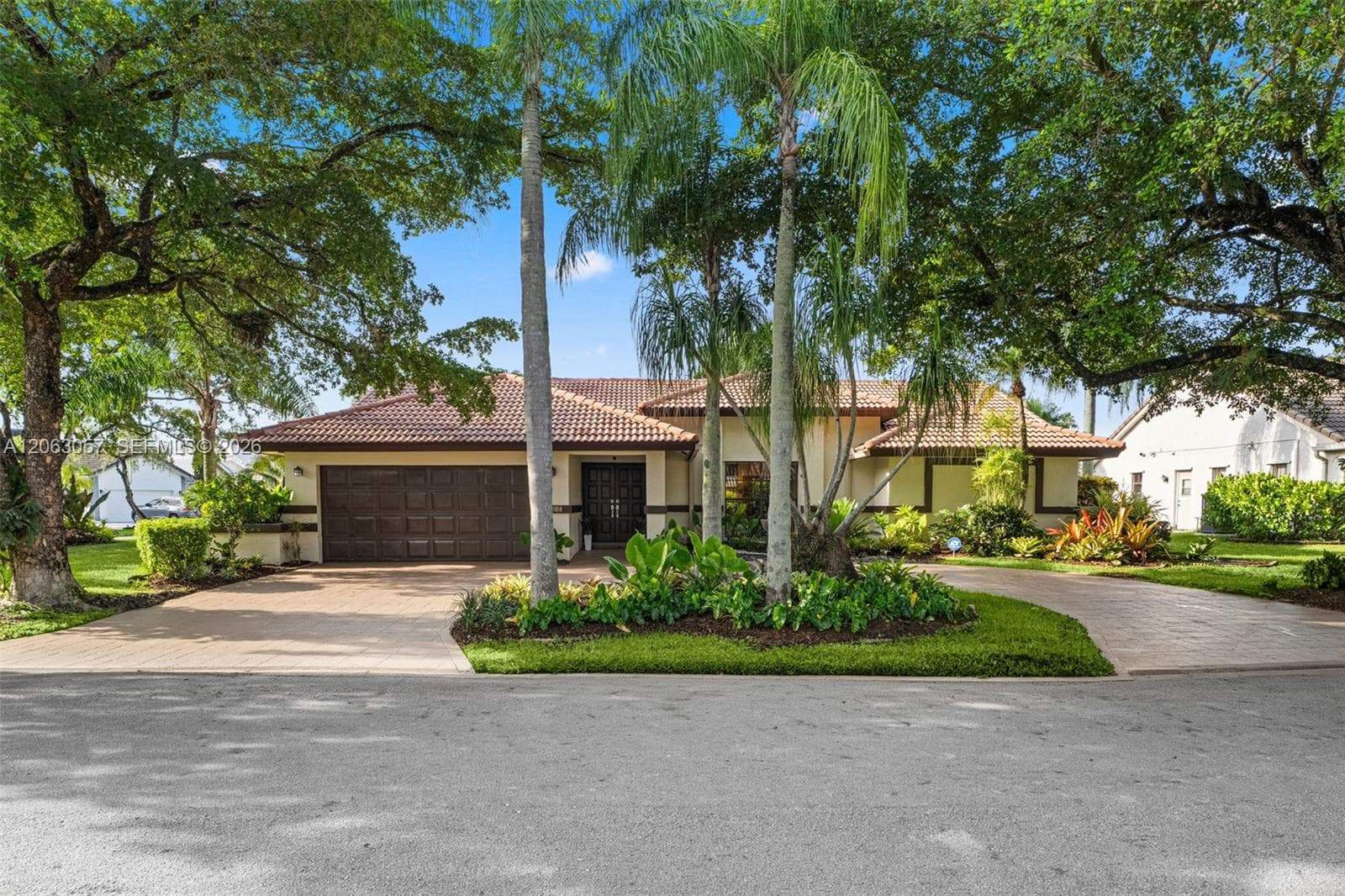8308 NW 74th St, Tamarac, FL 33321 photo 4