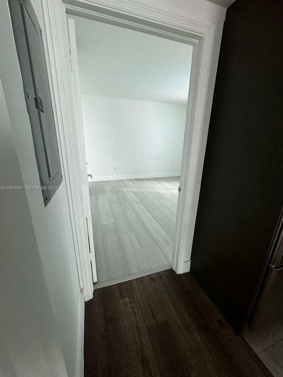500 Brickell Ave # 1207, Miami, FL 33131 photo 3