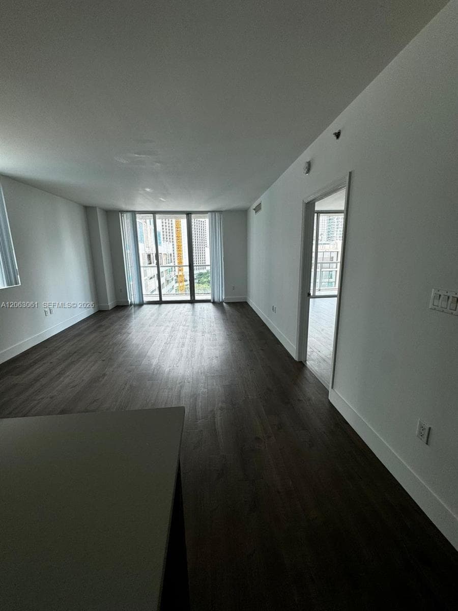 500 Brickell Ave # 1207, Miami, FL 33131