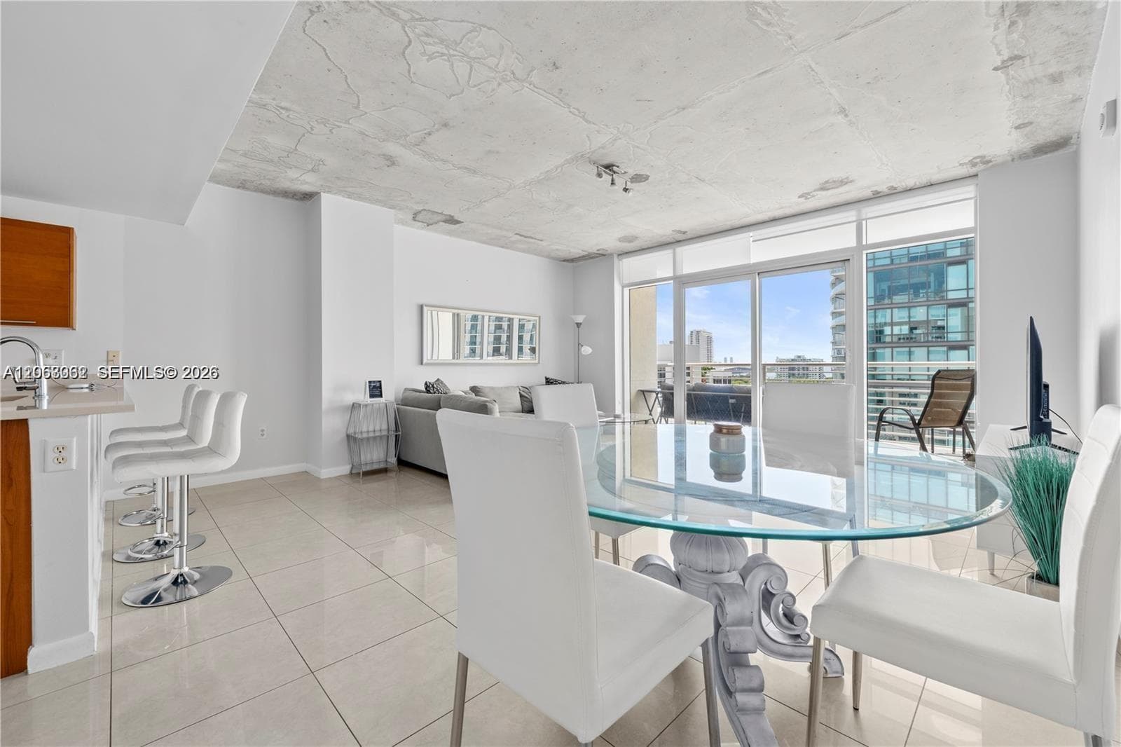 3250 NE 1st Ave # 917, Miami, FL 33137 photo 4