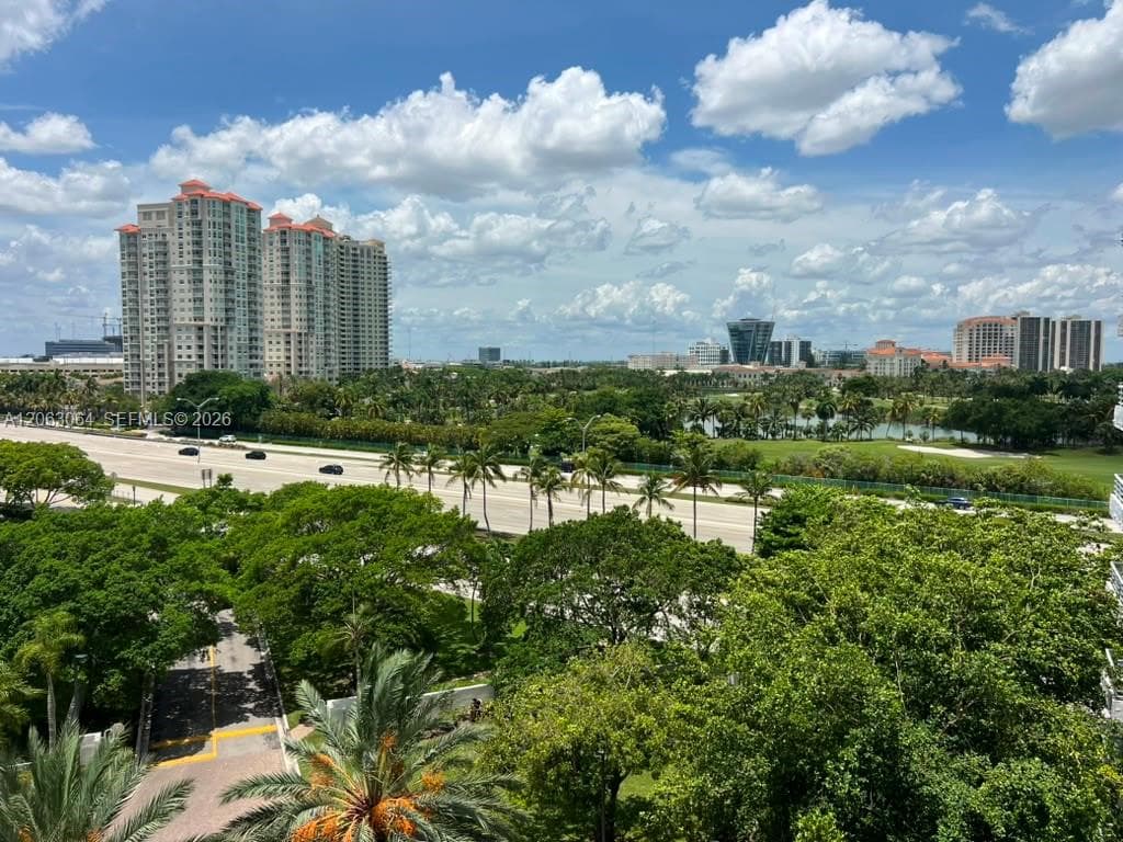 3300 NE 192nd St # 803, Aventura, FL 33180