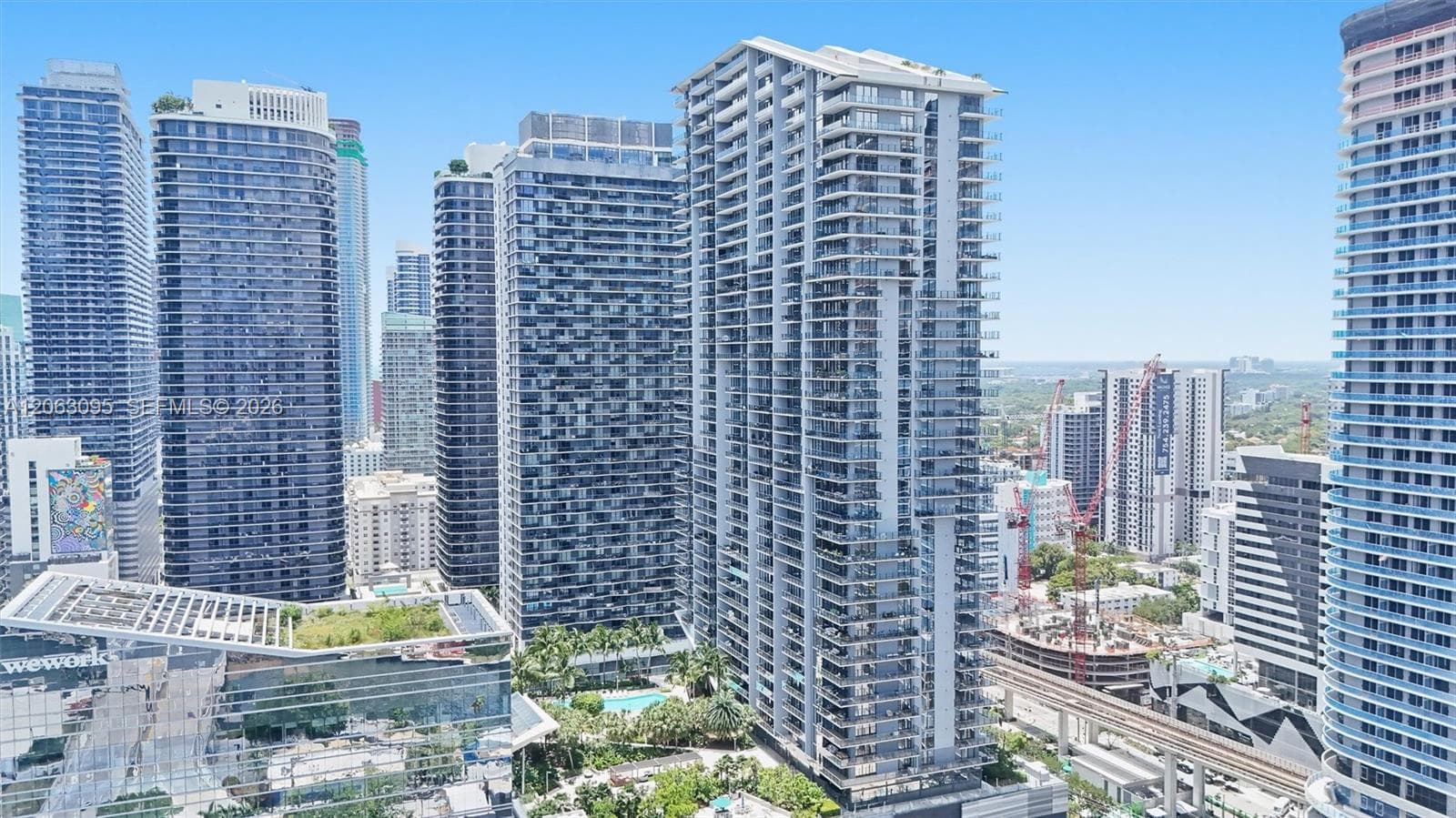 88 SW 7th St # 2307, Miami, FL 33130 photo 2