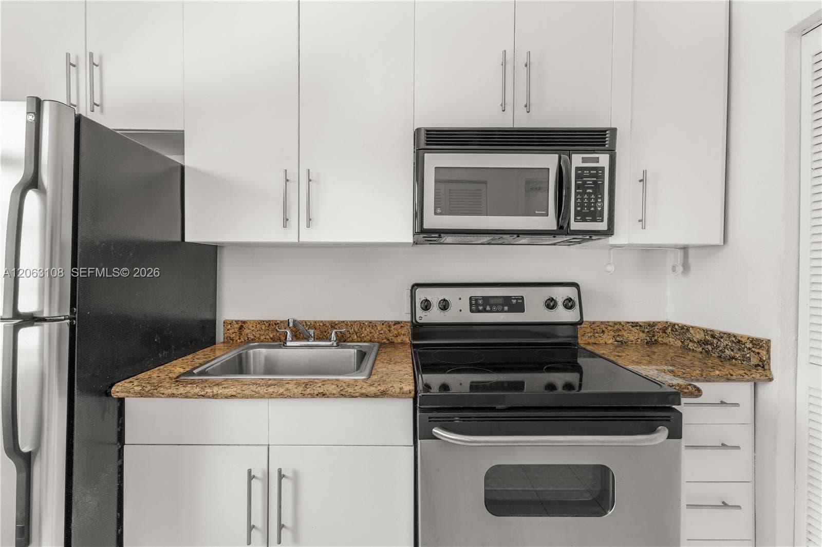 1241 14th St # 9, Miami Beach, FL 33139 photo 4