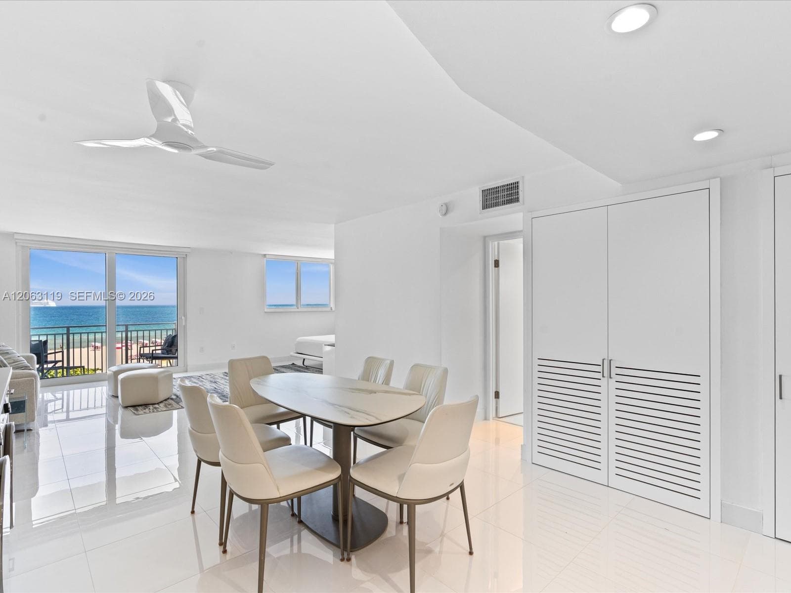 345 Ocean Dr # 515, Miami Beach, FL 33139 photo 5