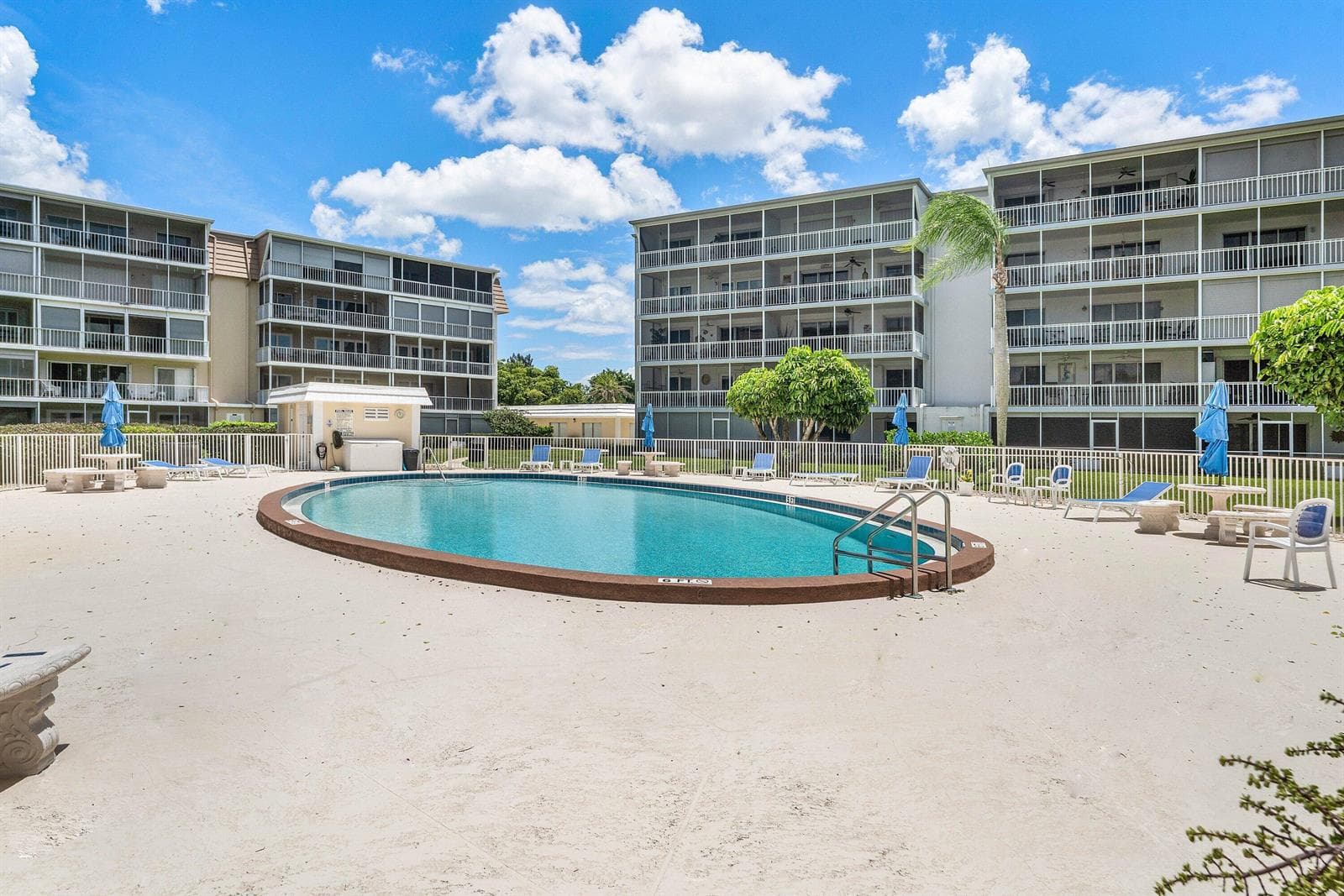 250 John F Kennedy Drive # 204, Atlantis, FL 33462 photo 2