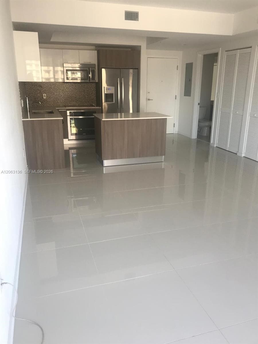 5300 Paseo Blvd # 1905, Doral, FL 33166 photo 5