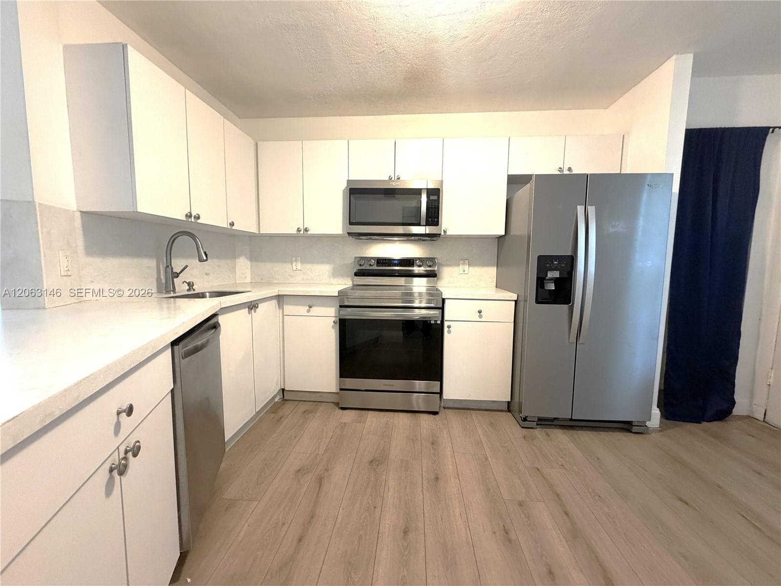 1770 NE 191st St # 204-1, Miami, FL 33179 photo 5