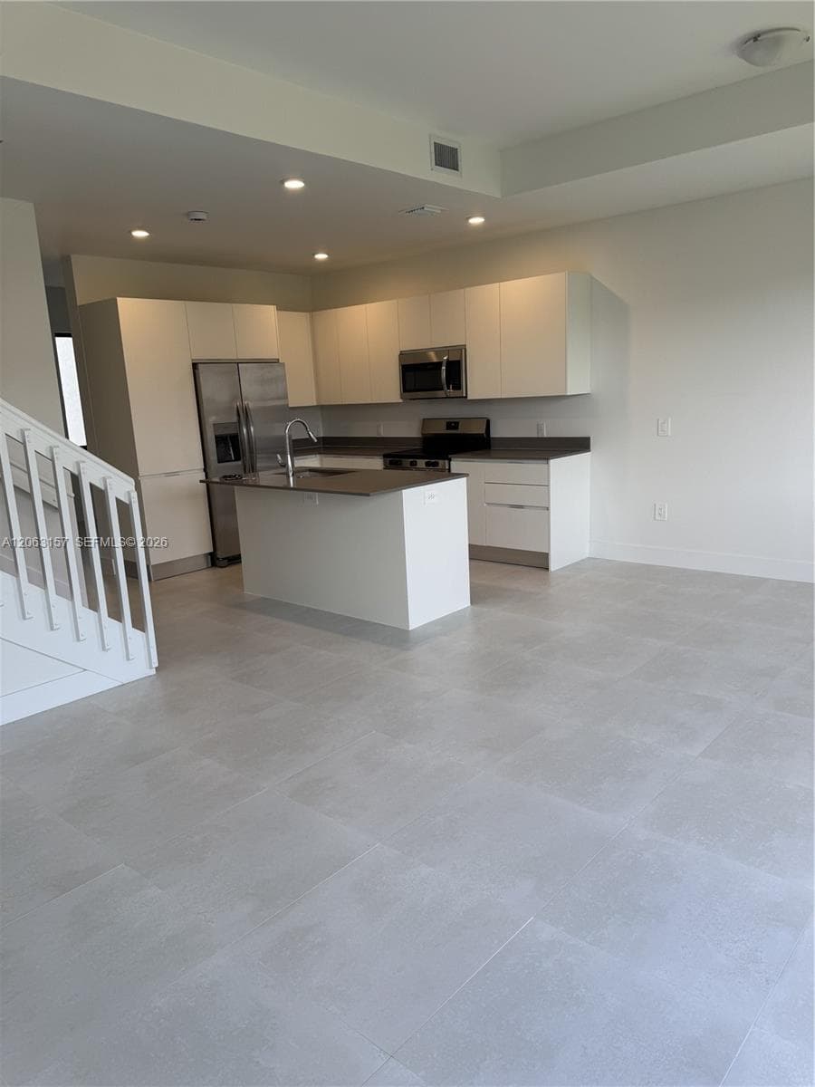 18993 SW 344th Ter, Homestead, FL 33034 photo 2