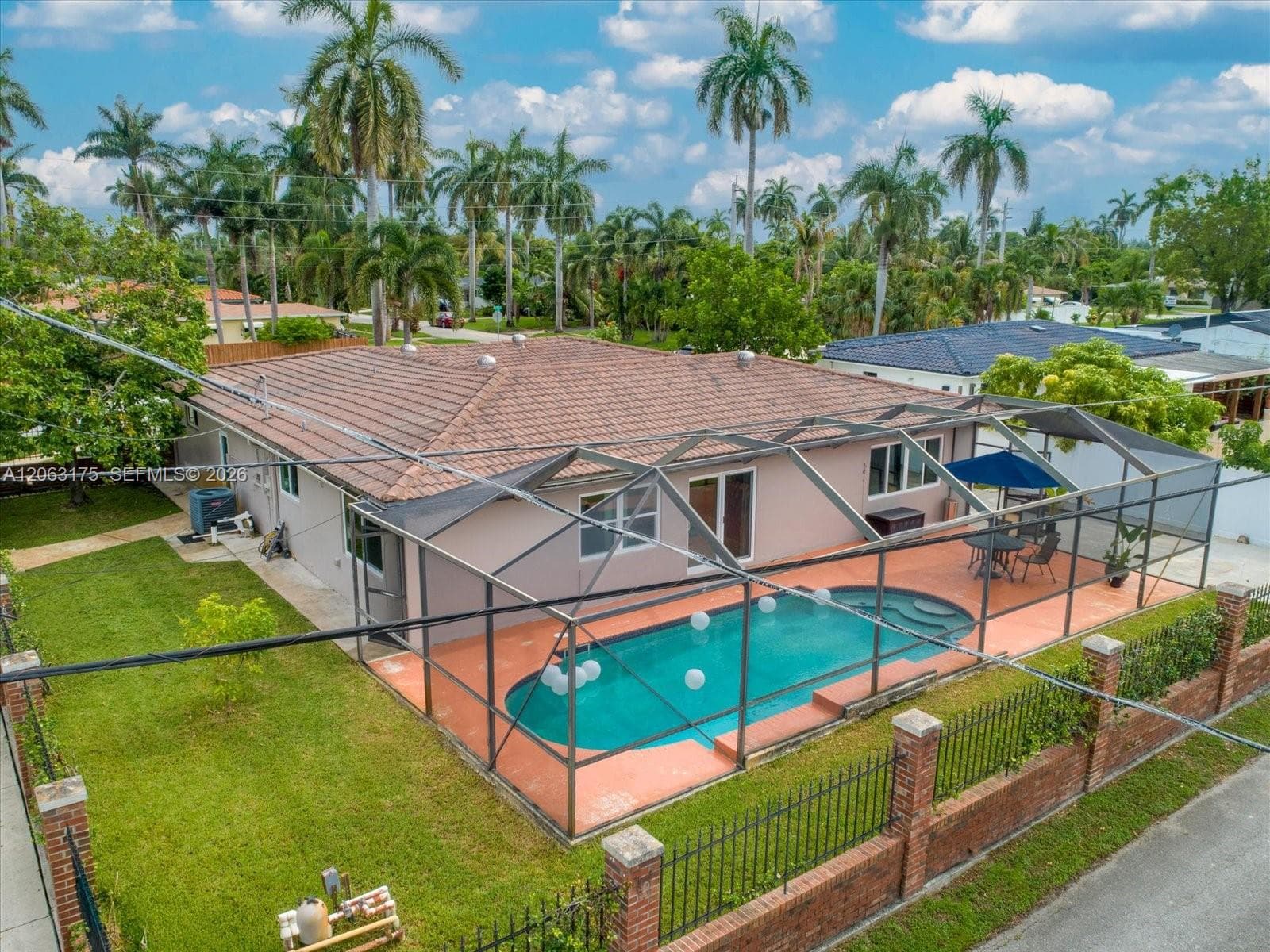 3134 Pierce St, Hollywood, FL 33021 photo 5