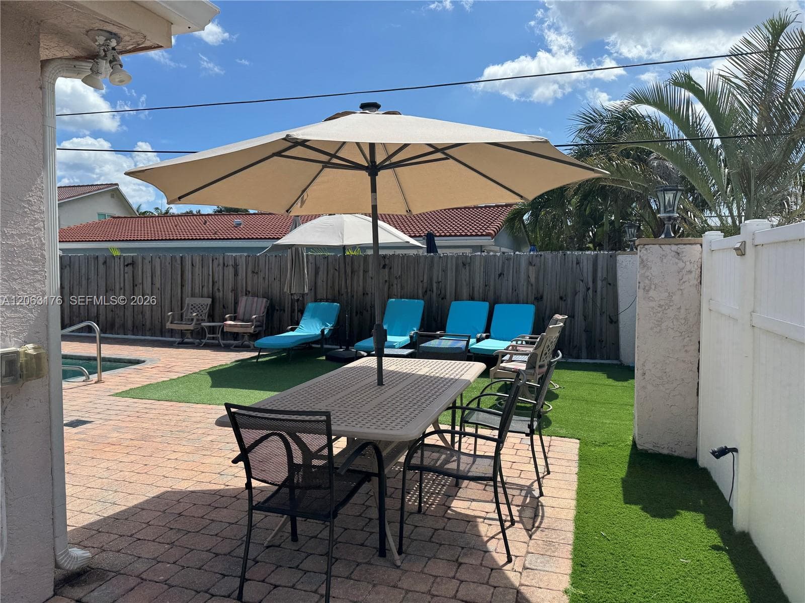 1660 NE 25th Ave, Pompano Beach, FL 33062 photo 3