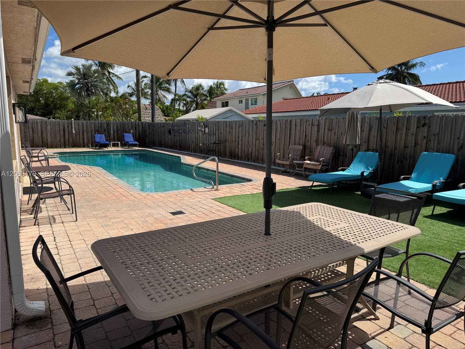 1660 NE 25th Ave, Pompano Beach, FL 33062 photo 4