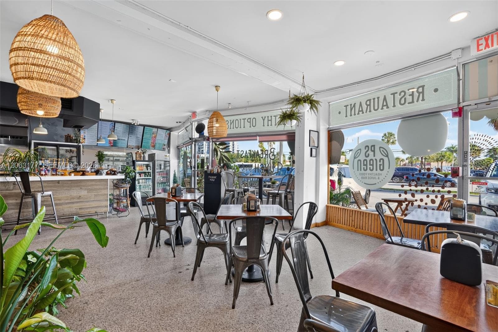Profitable Restaurant in East Fort Lauderdale, Florida City FL 33306 photo 4