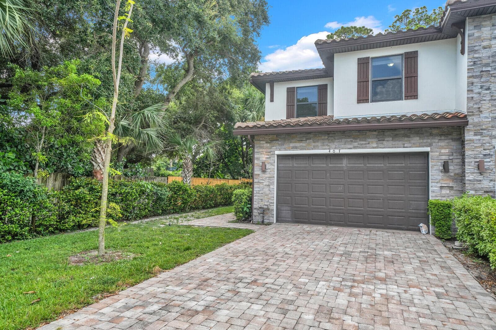 407 Bella Sol Way, West Palm Beach, FL 33406 photo 2