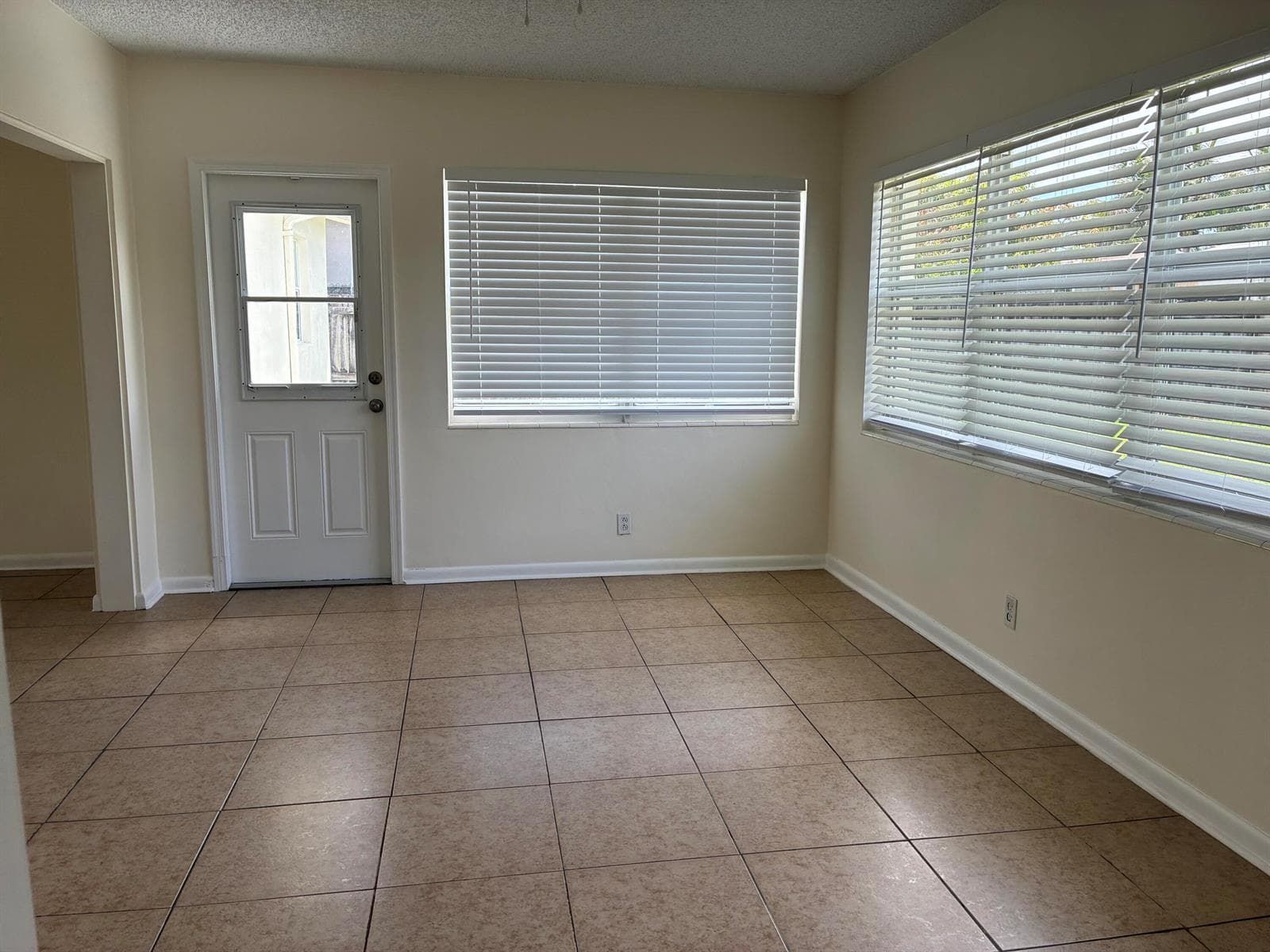 1142 GARNETT Street, Lantana, FL 33462 photo 5