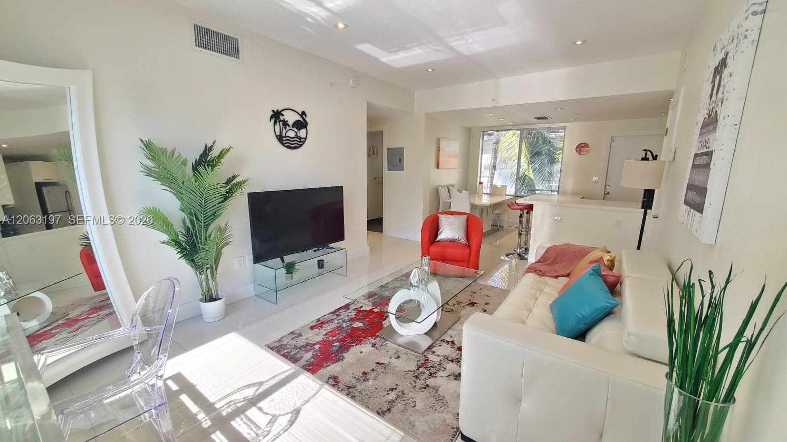 1620 Bay Rd, Miami Beach, FL 33139 photo 2