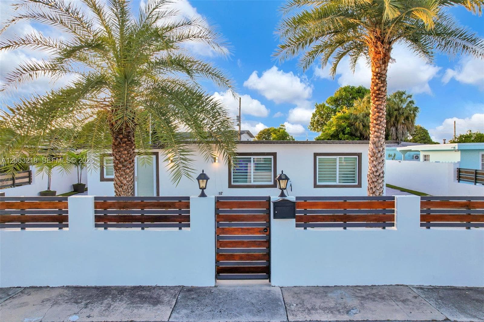 831 E 10th Pl, Hialeah, FL 33010 photo 4
