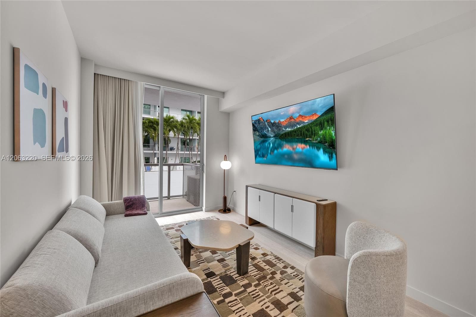 1611 SW 2nd Ave # 414, Miami, FL 33129 photo 2