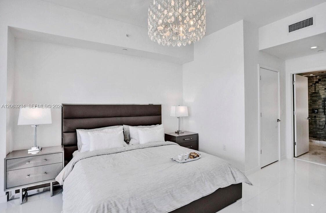 851 NE 1st Ave # 3510, Miami, FL 33132 photo 5
