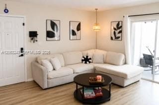 8520 SW 212th St # 305, Cutler Bay, FL 33189 photo 2