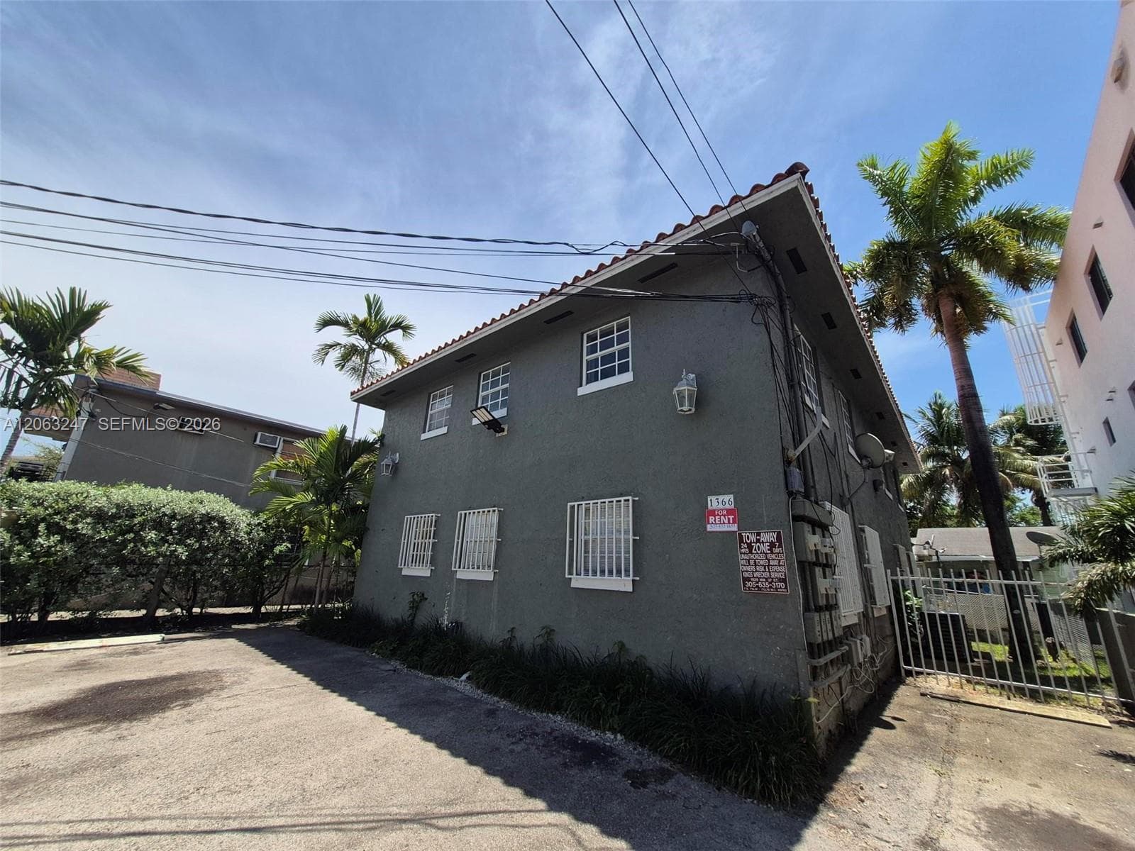 1366 SW 4th St # 3, Miami, FL 33135
