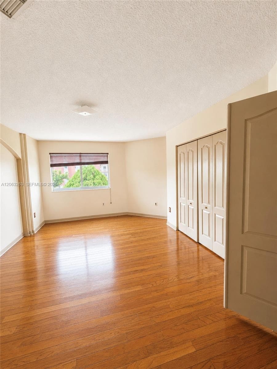 8356 NW 10th St # 6D, Miami, FL 33126 photo 5