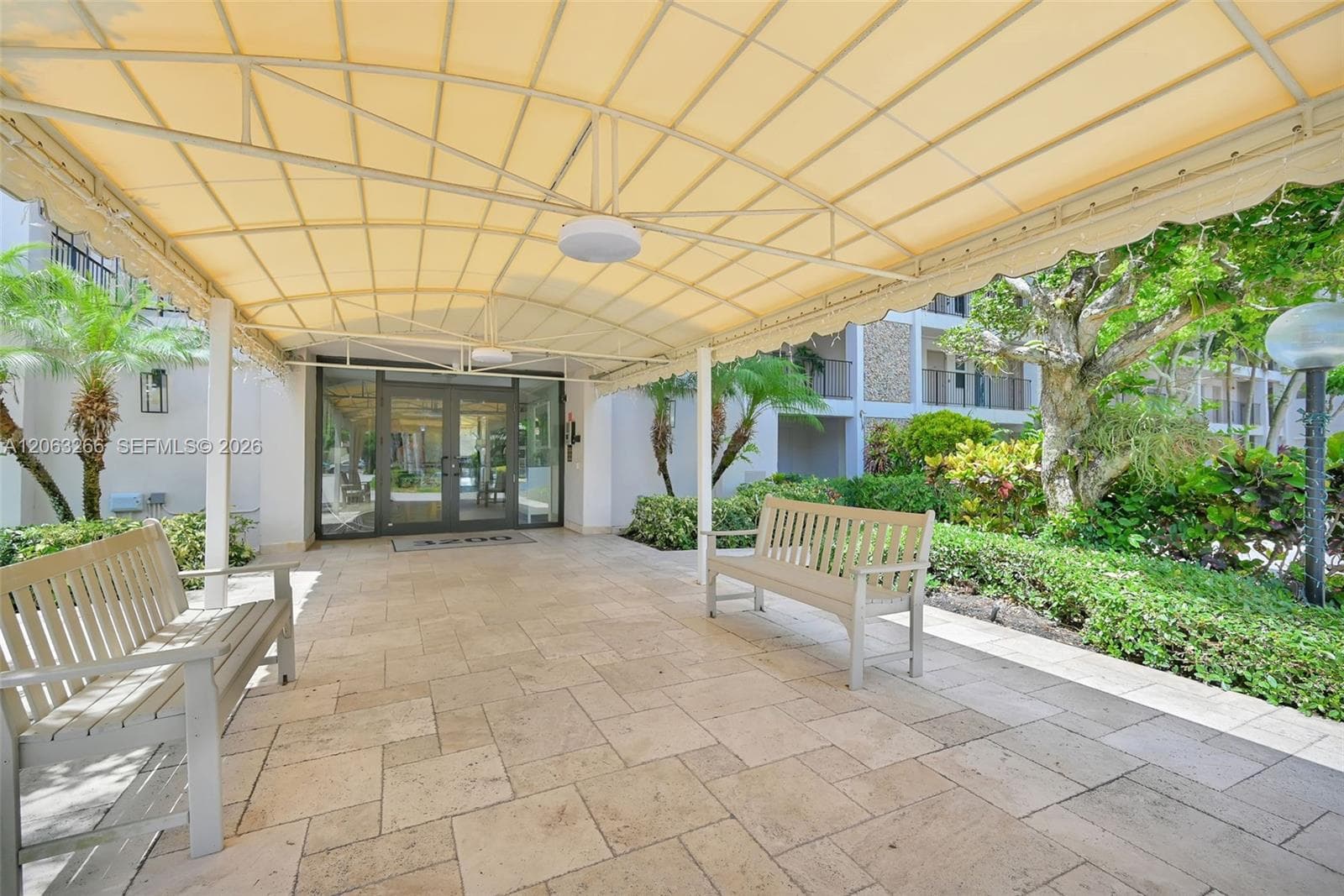 3200 N Palm Aire Dr # 610, Pompano Beach, FL 33069 photo 2