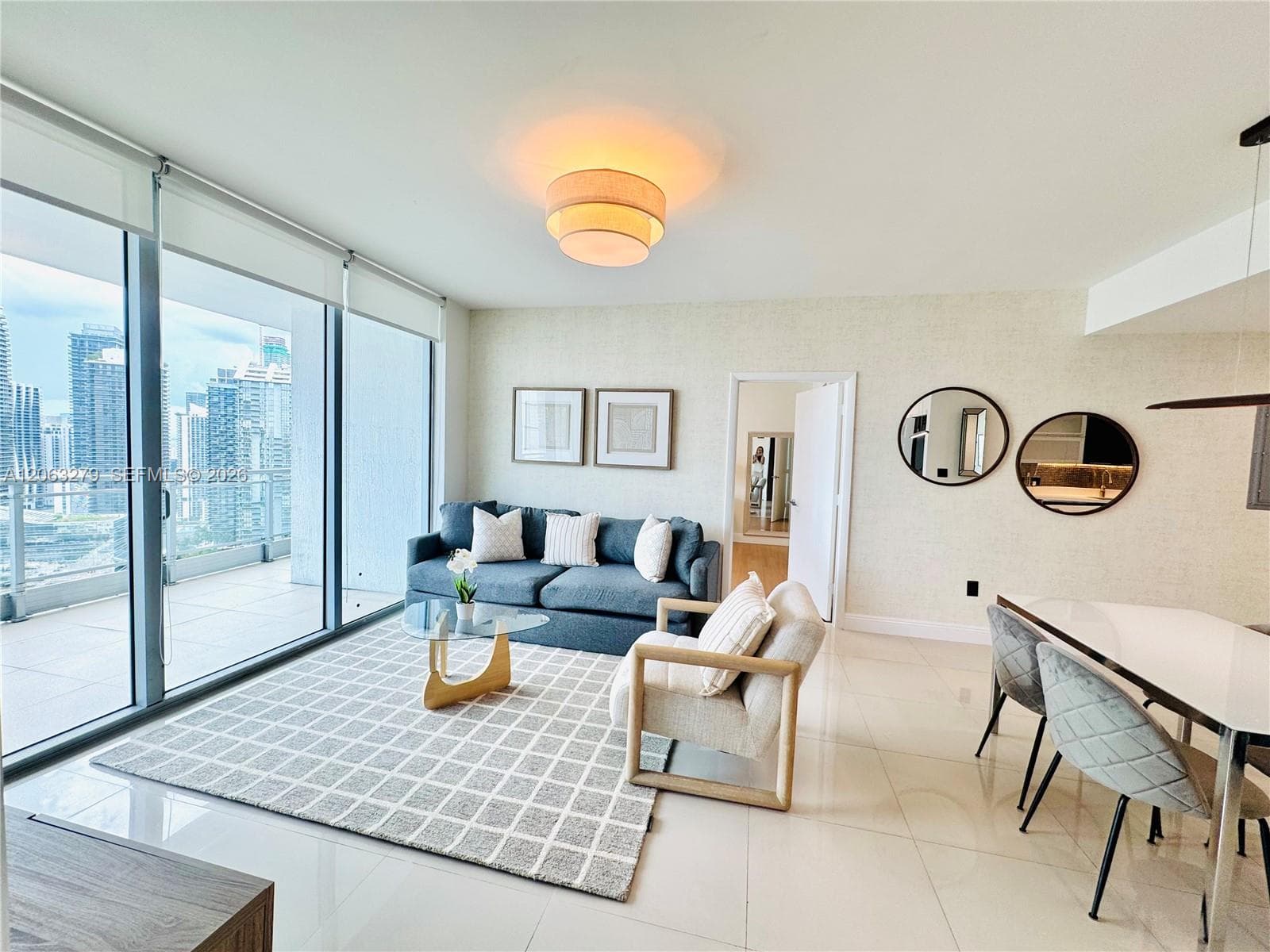 90 SW 3rd St # 3902, Miami, FL 33130