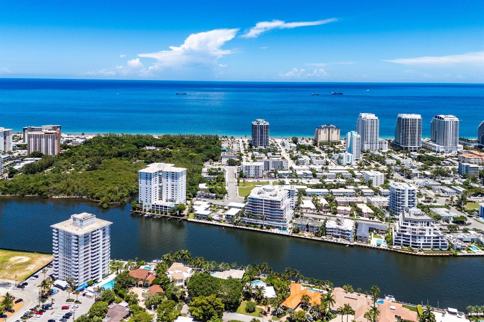 715 Bayshore Drive # Ph4, Fort Lauderdale, FL 33304 photo 2