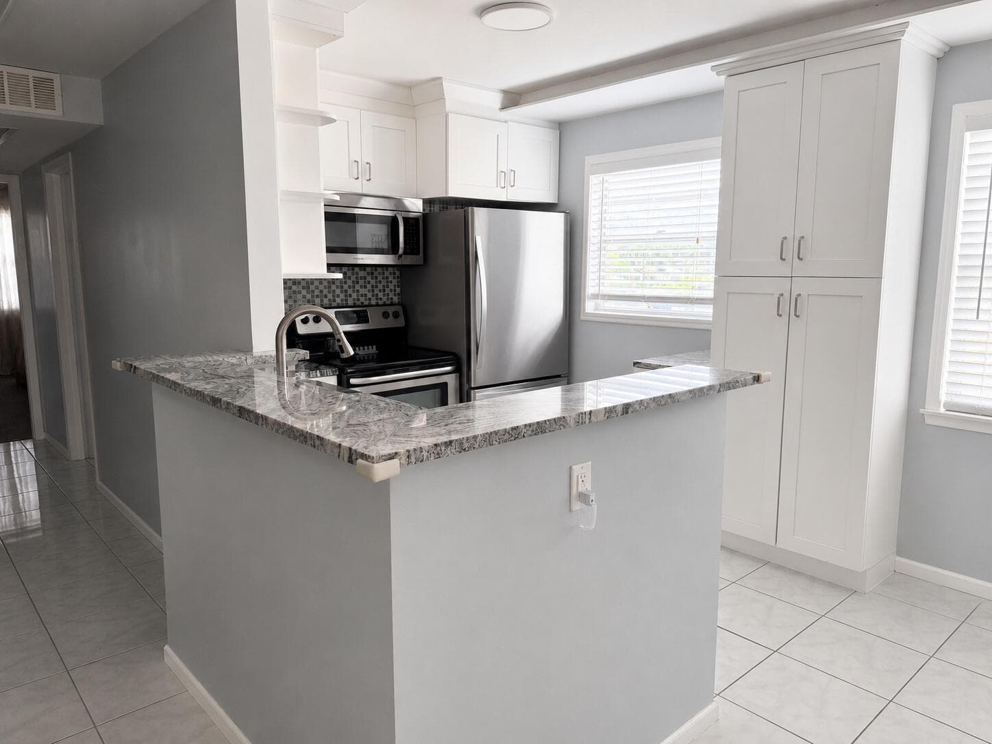 229 Mansfield F, Boca Raton, FL 33434 photo 3