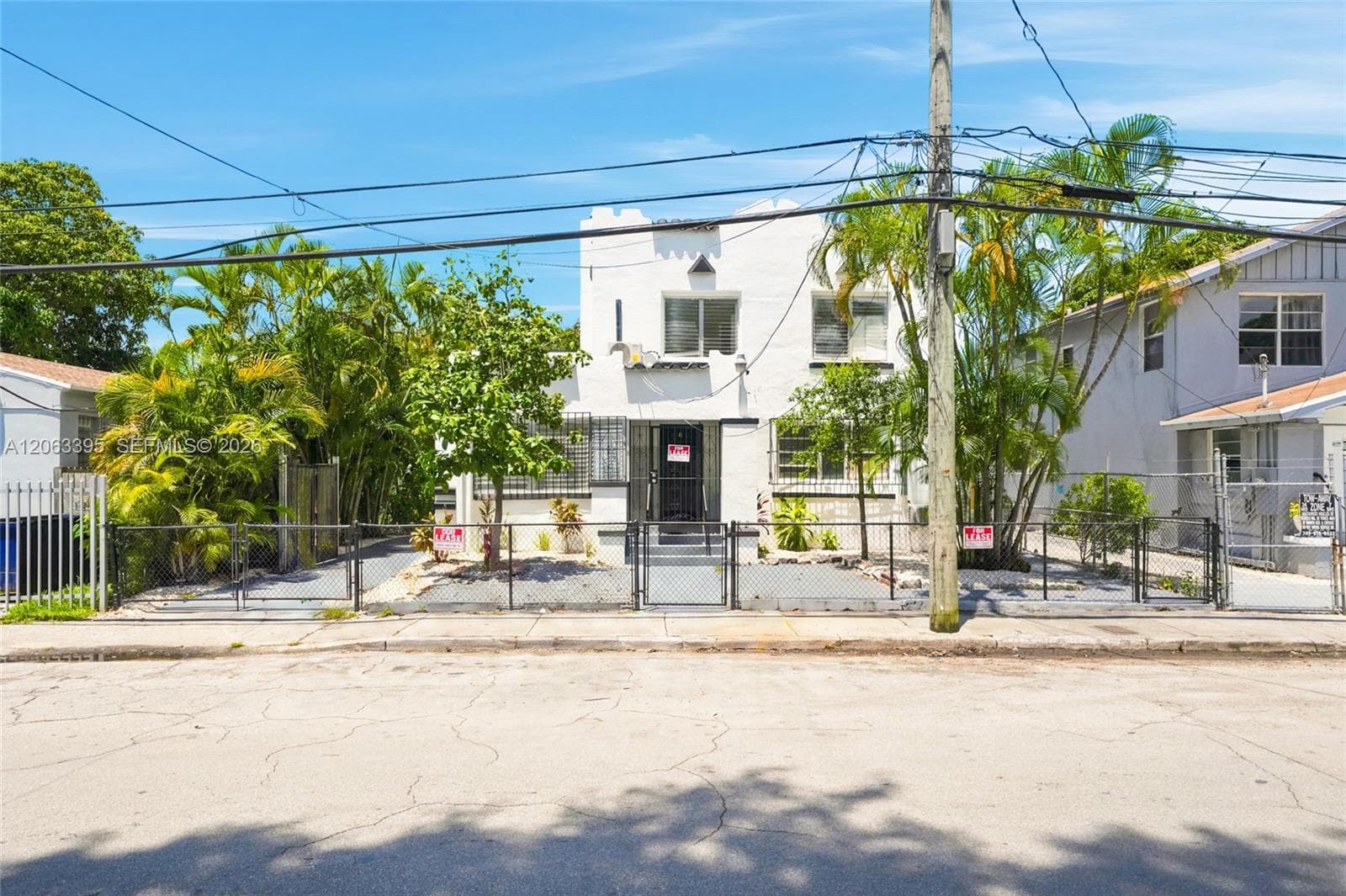 128 NW 9th Ave # 7, Miami, FL 33128
