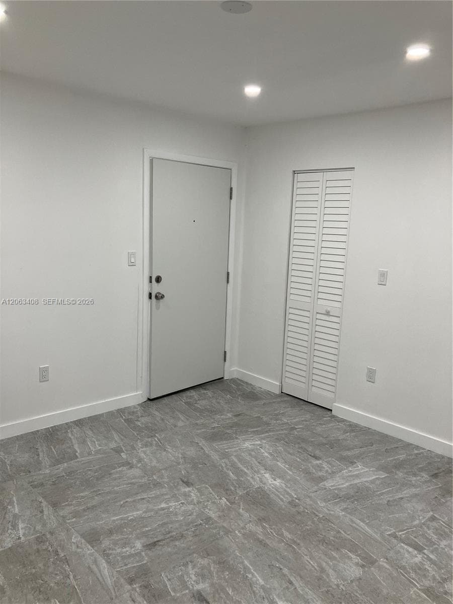 8305 SW 72nd Ave # 109A, Miami, FL 33143 photo 2