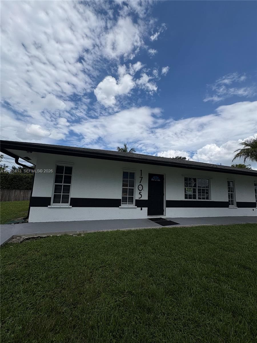 1705 SW 100th Ave # 1-2, Miramar, FL 33025 photo 3
