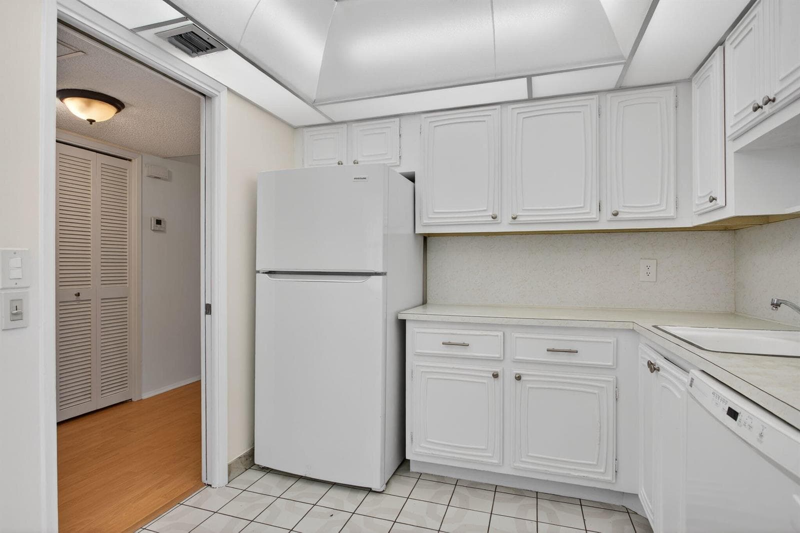 2651 S Palm Aire Drive # 302, Pompano Beach, FL 33069 photo 5