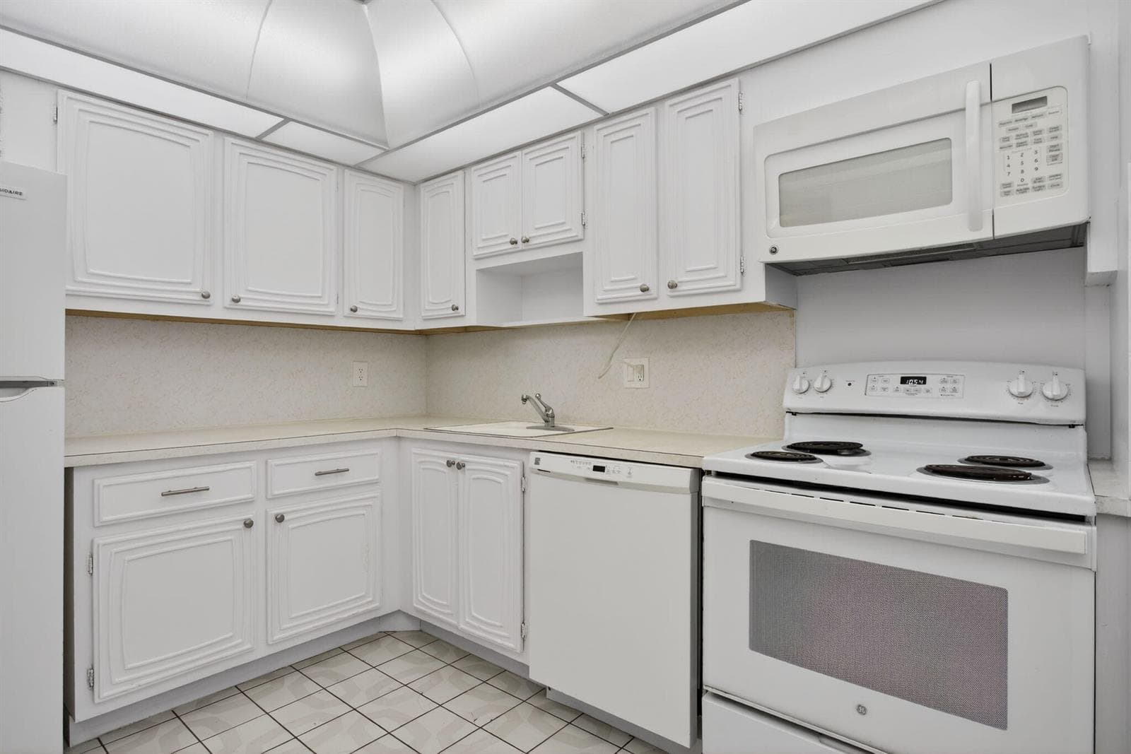 2651 S Palm Aire Drive # 302, Pompano Beach, FL 33069 photo 4
