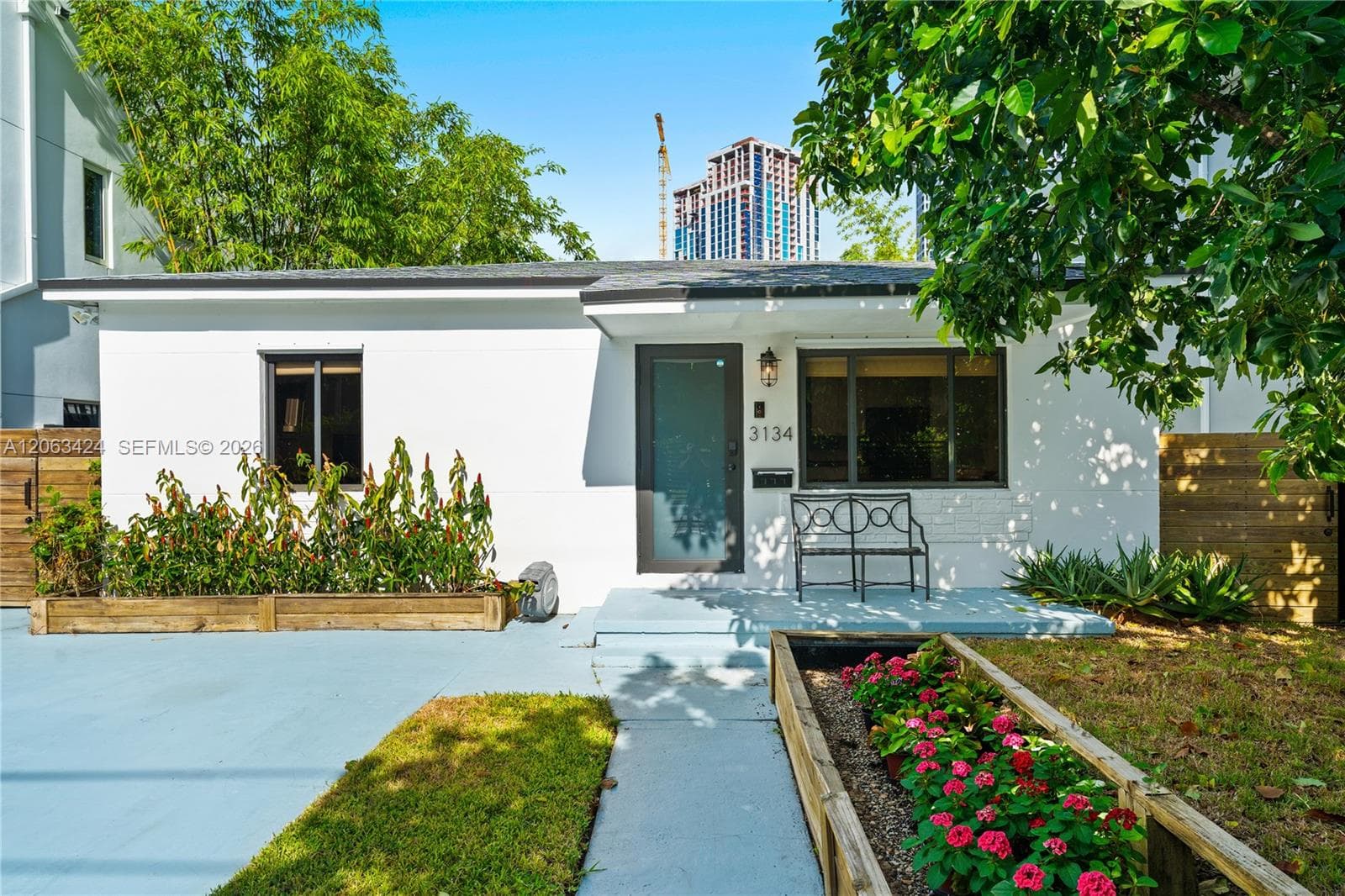 3134 Carter St, Miami, FL 33133