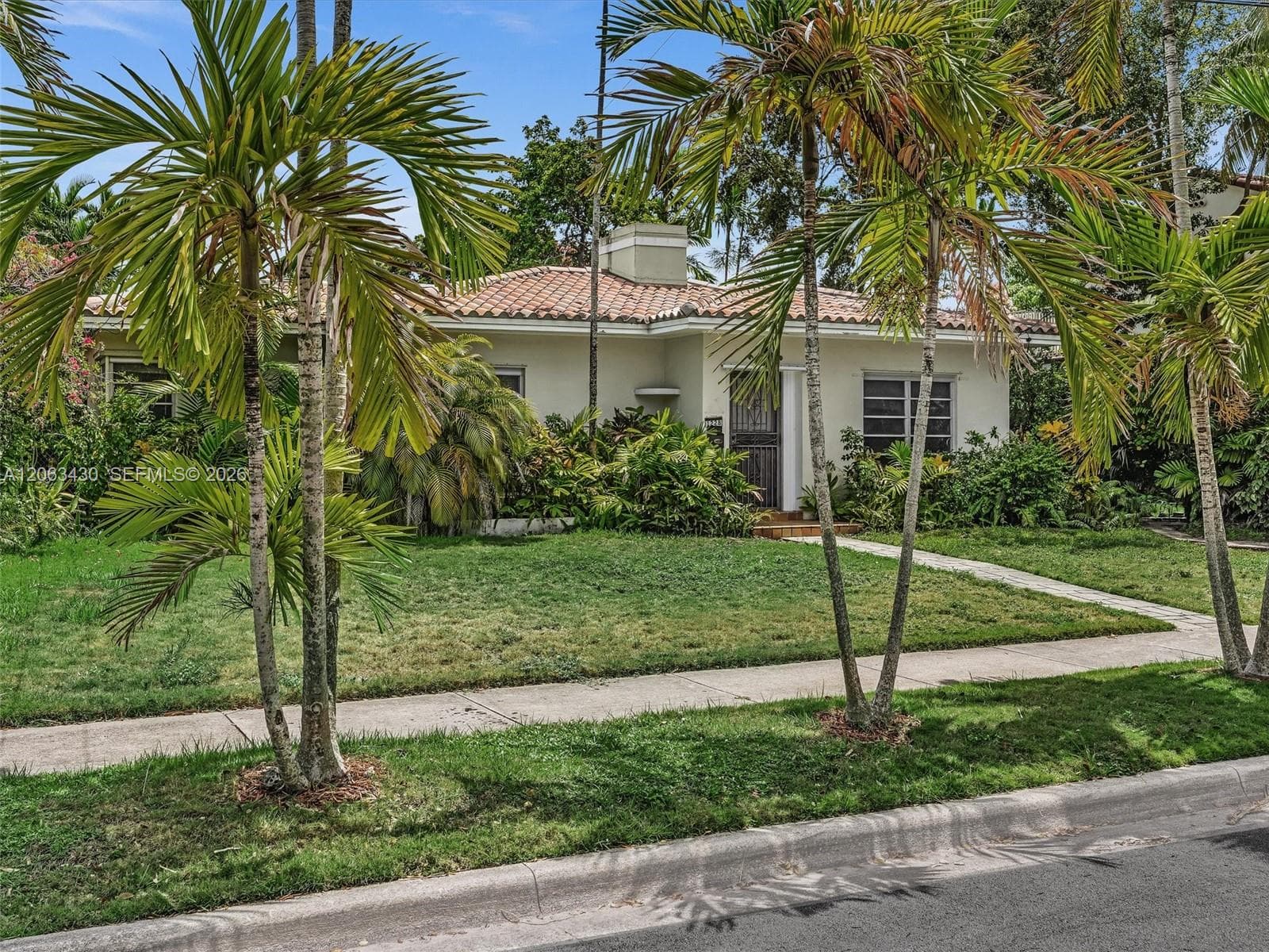 1228 SW 17th St, Miami, FL 33145 photo 5