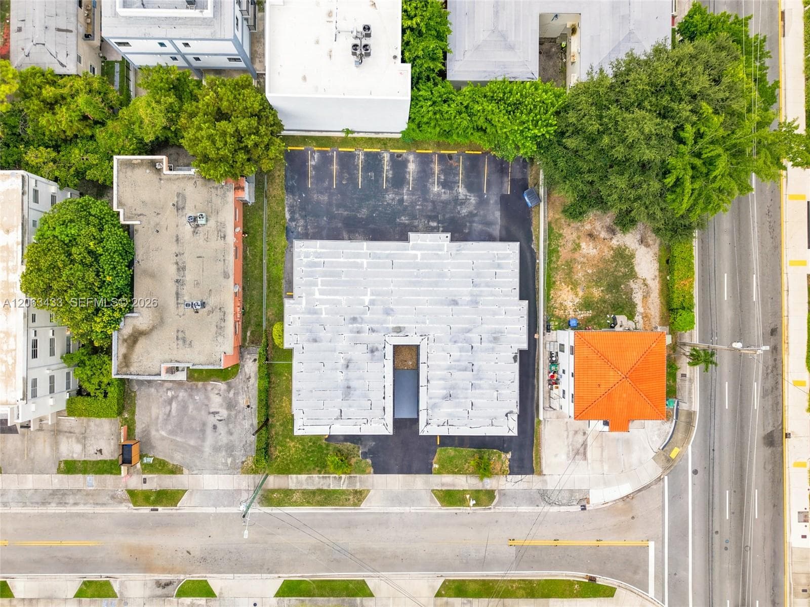 635 SW 7th Ct # APT 5, Miami, FL 33130 photo 3