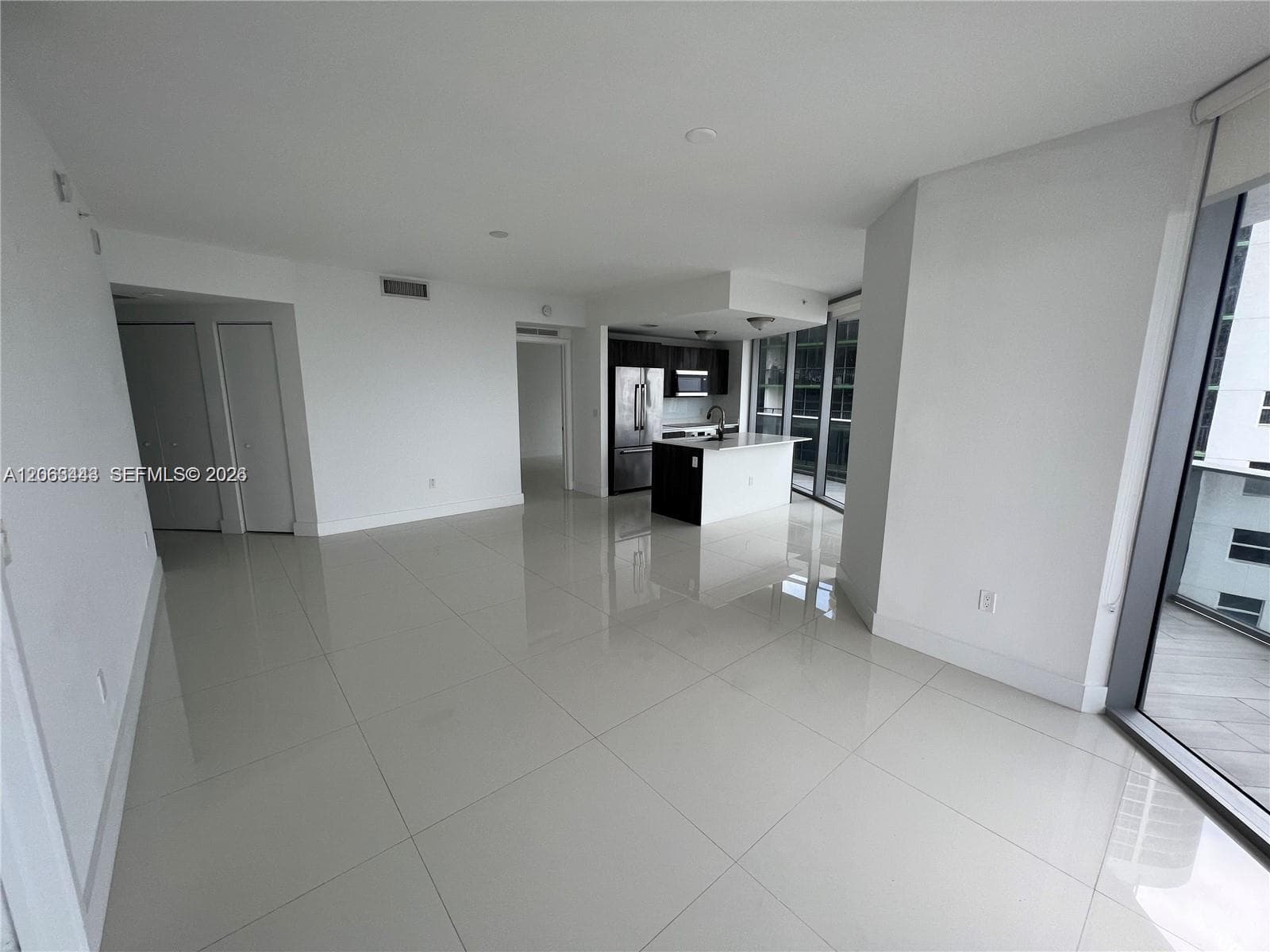 488 NE 18th St # 3000, Miami, FL 33132 photo 4