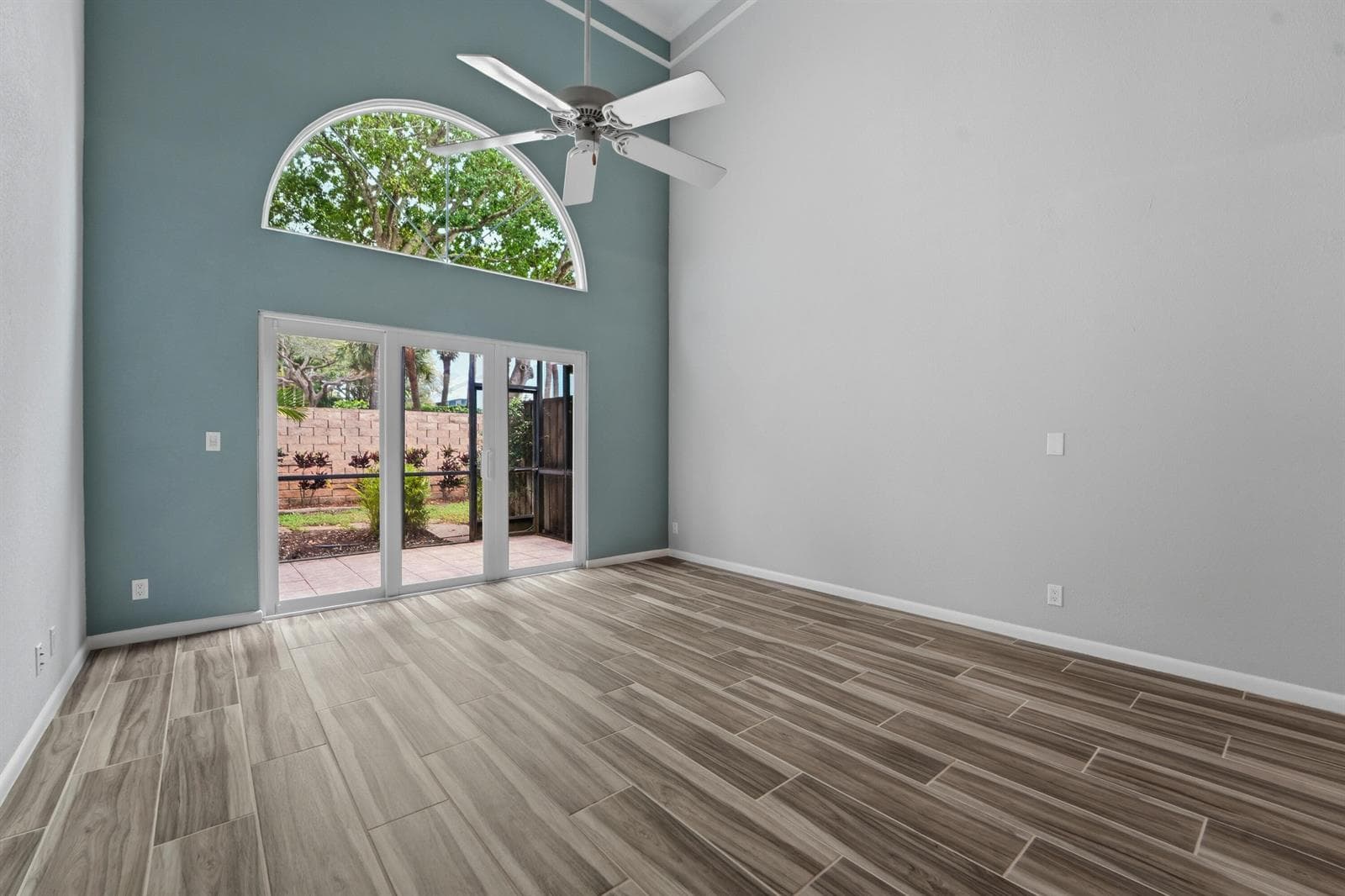 127 Ocean Dunes Circle, Jupiter, FL 33477 photo 2