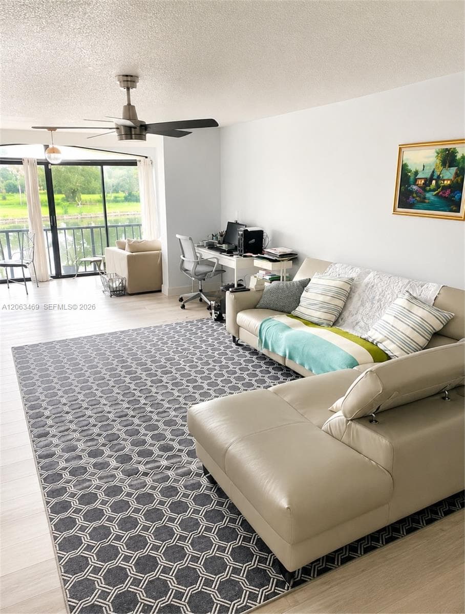 3760 Inverrary Dr # 2P, Lauderhill, FL 33319 photo 3