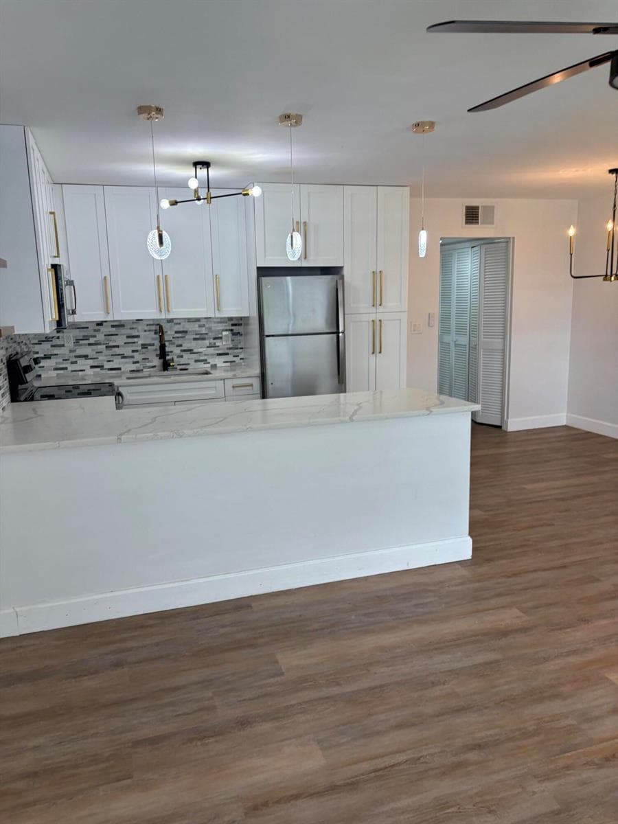 240 HORIZONS W # 208, Boynton Beach, FL 33435 photo 3