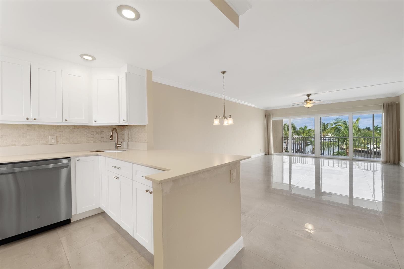 400 N FEDERAL Highway # 408, Deerfield Beach, FL 33441 photo 3