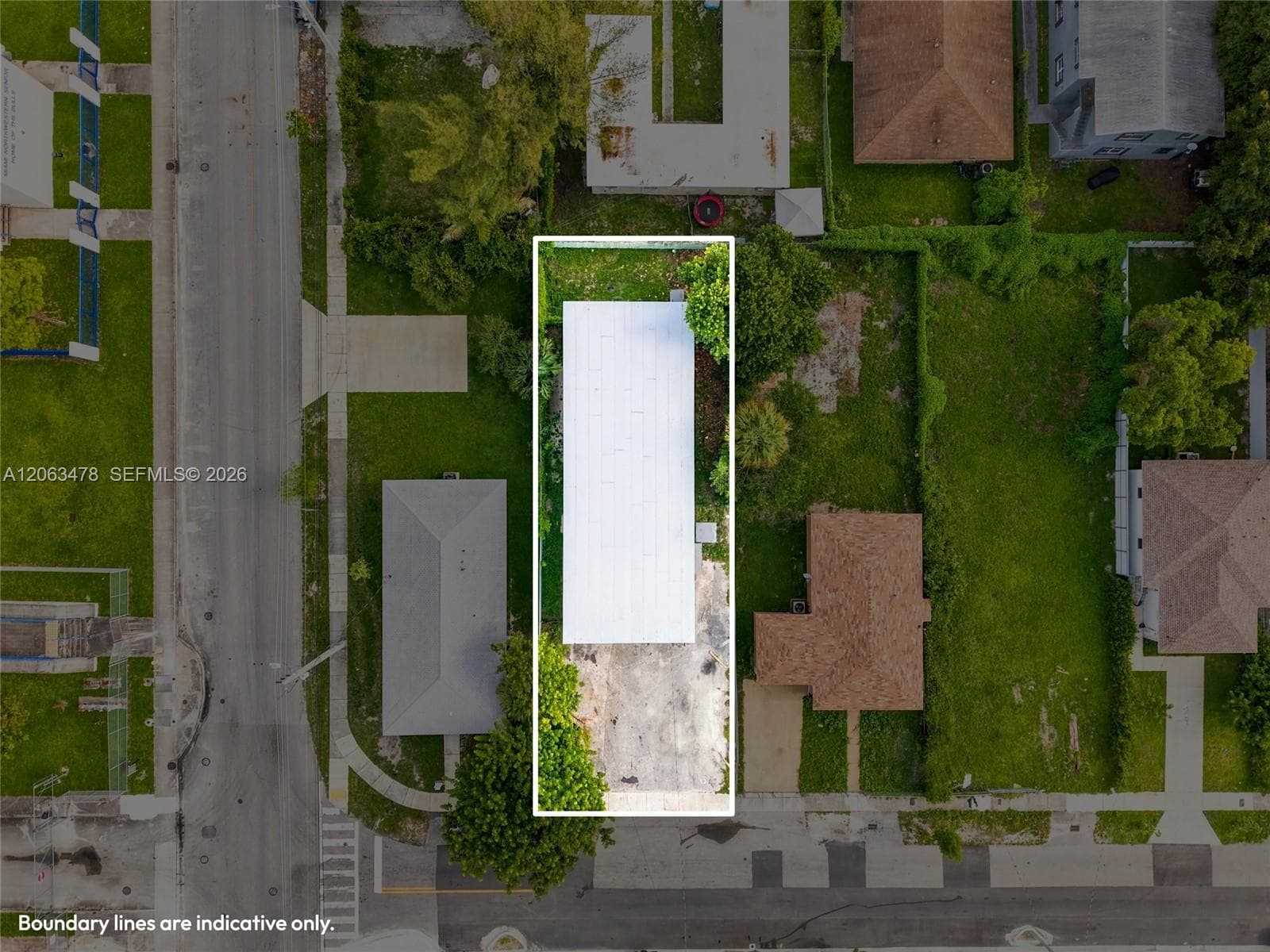 925 NW 69th St # 2, Miami, FL 33150 photo 3
